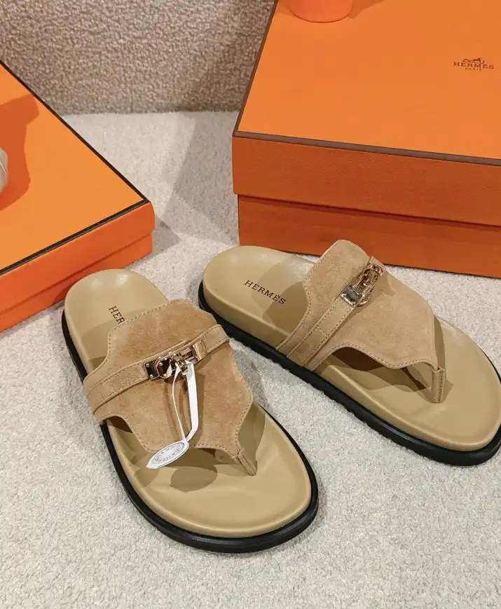 hype Hermes Slippers