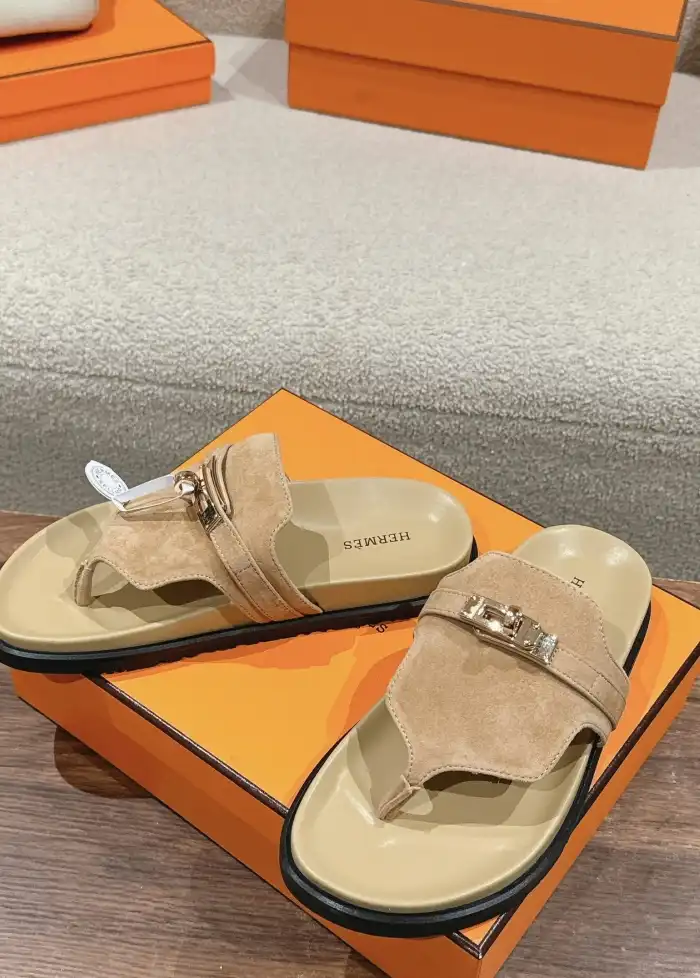 hype Hermes Slippers