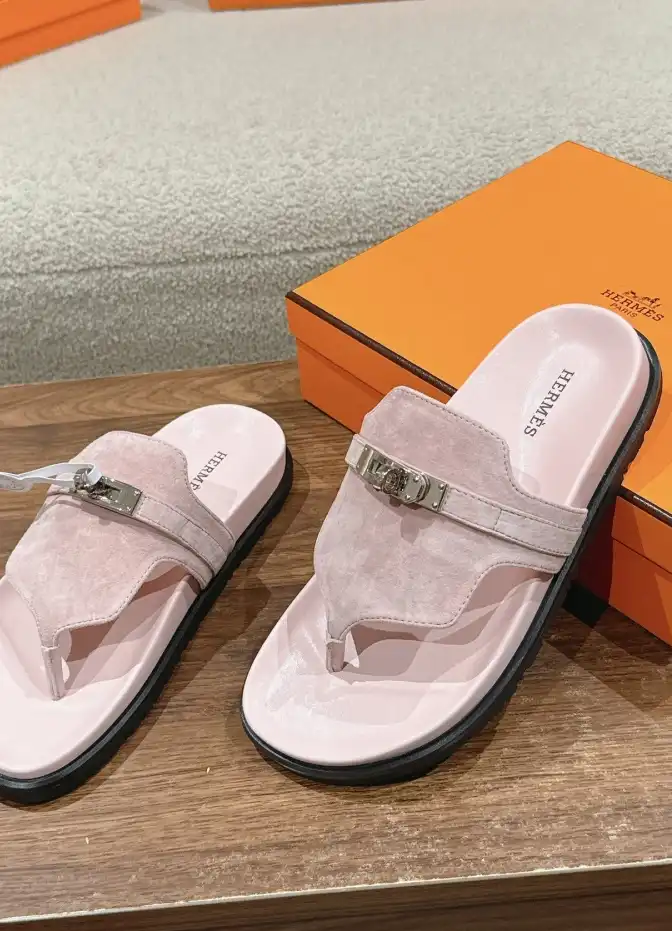 hype Hermes Slippers