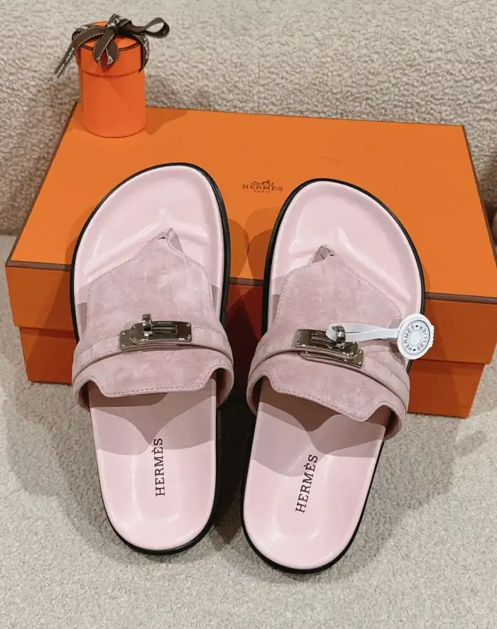 hype Hermes Slippers