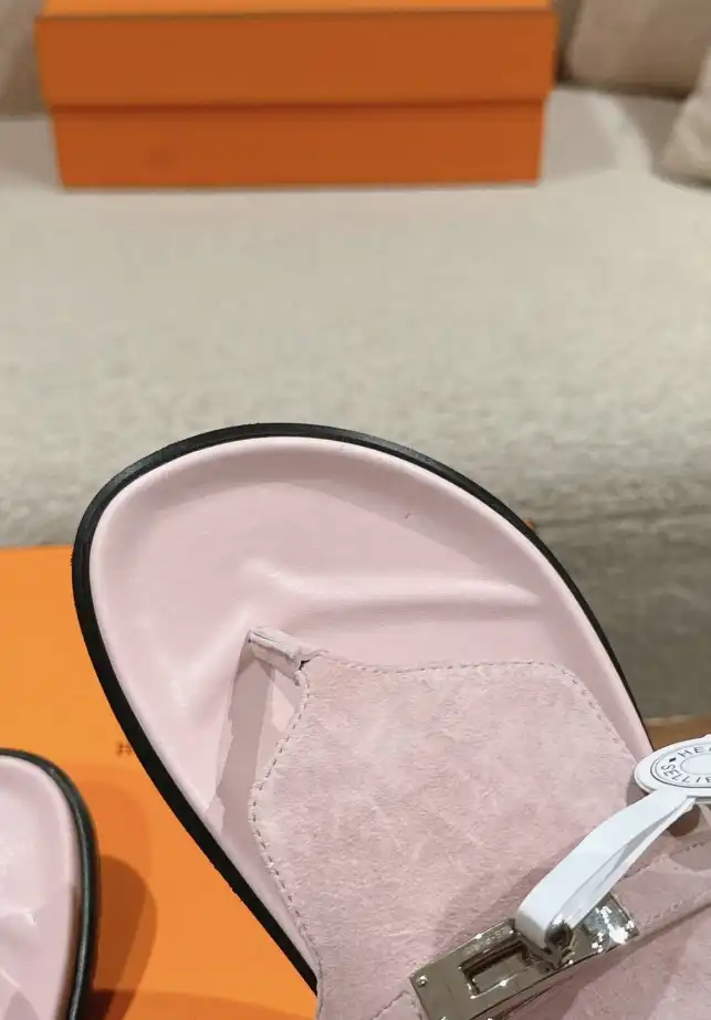 hype Hermes Slippers