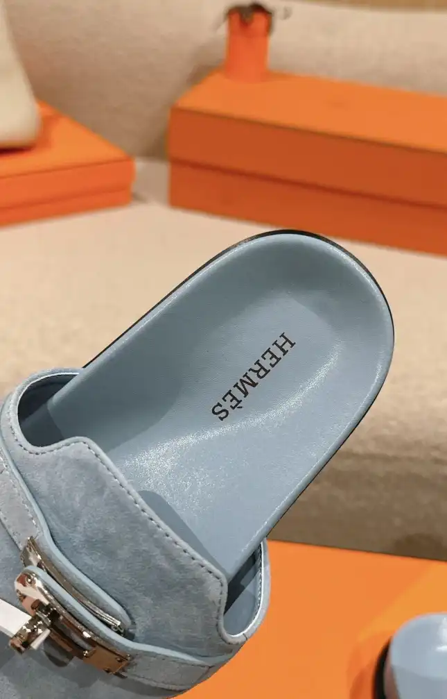 hype Hermes Slippers