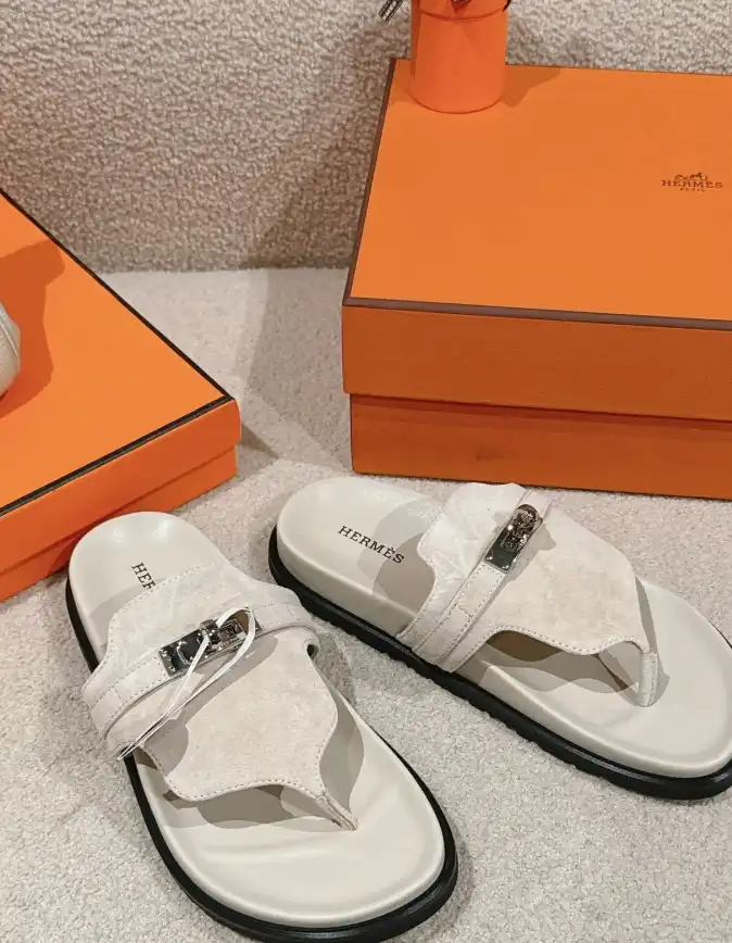 hype Hermes Slippers