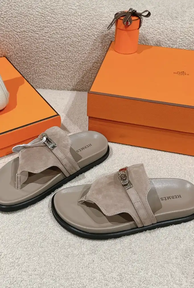 hype Hermes Slippers