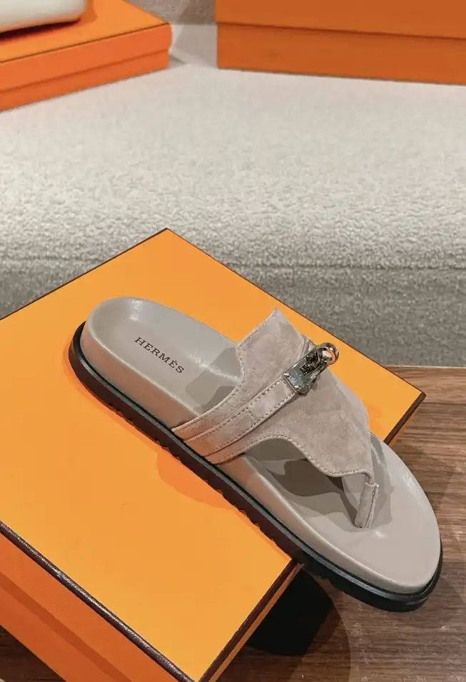 hype Hermes Slippers