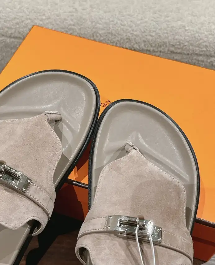 hype Hermes Slippers