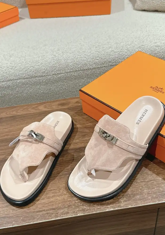 hype Hermes Slippers