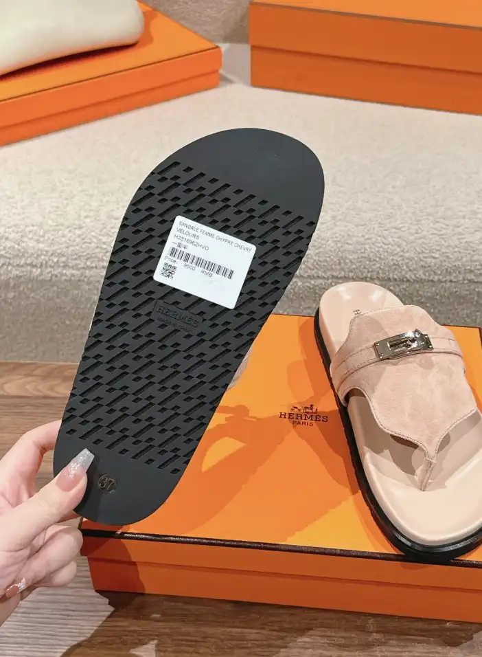 hype Hermes Slippers