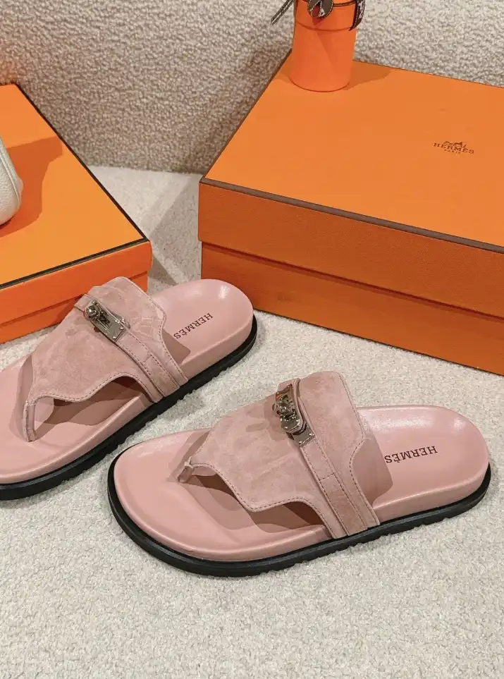 hype Hermes Slippers