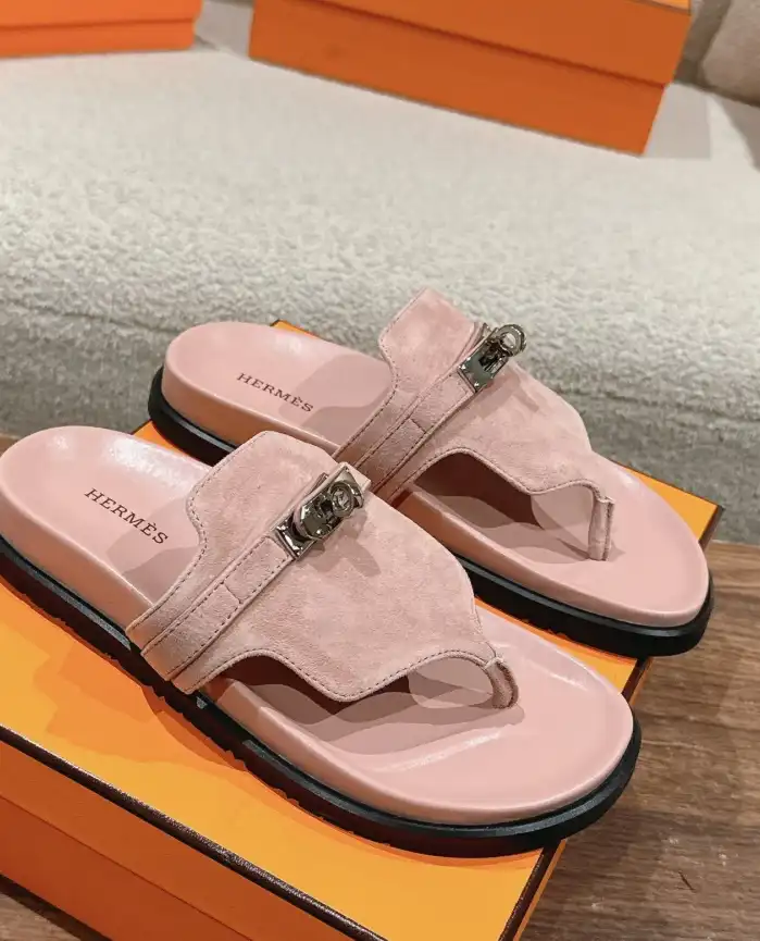 hype Hermes Slippers