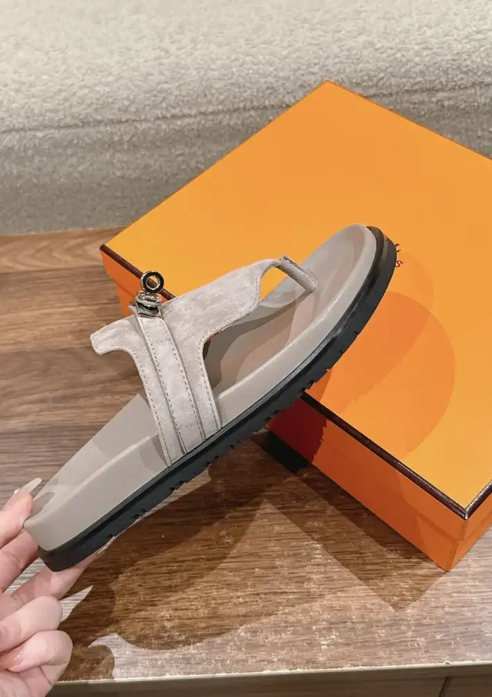 hype Hermes Slippers