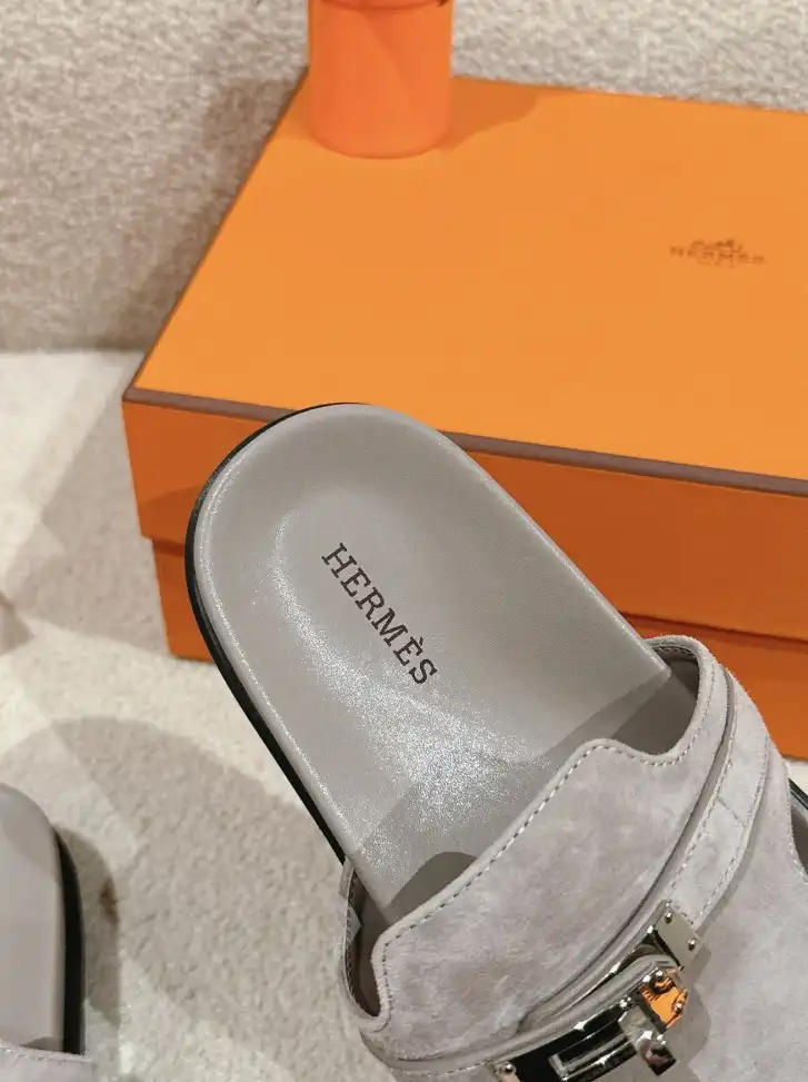 hype Hermes Slippers