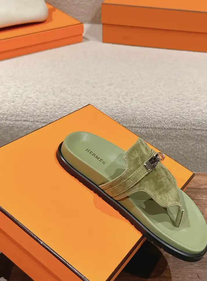 hype Hermes Slippers