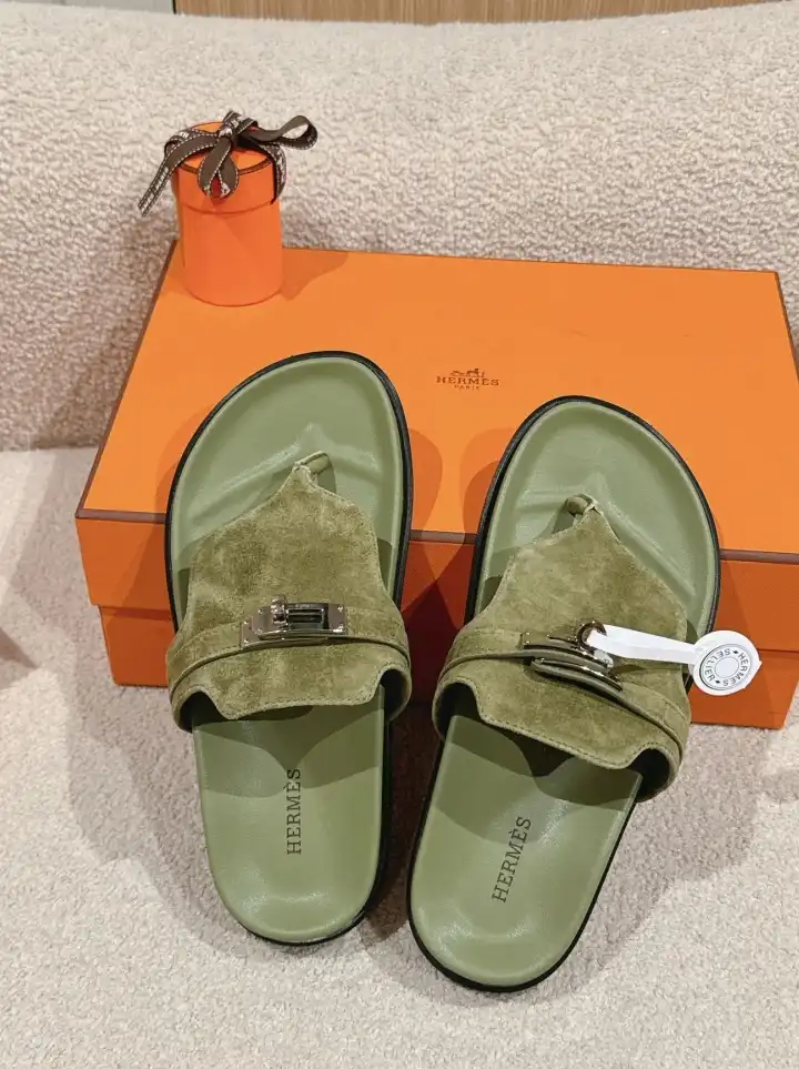 hype Hermes Slippers