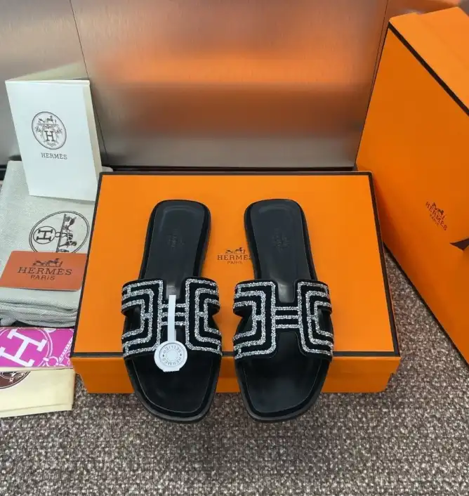 hype Hermes Slippers