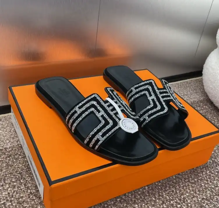 hype Hermes Slippers