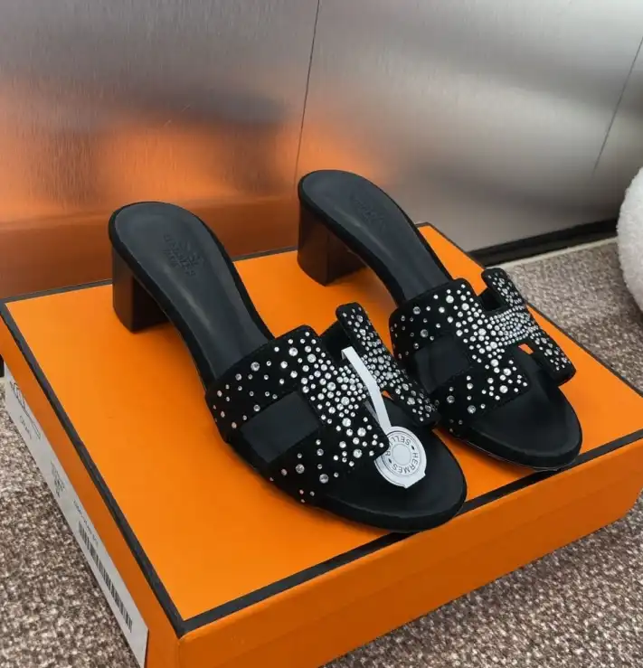 hype Hermes Slippers