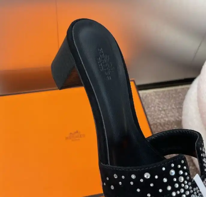 hype Hermes Slippers