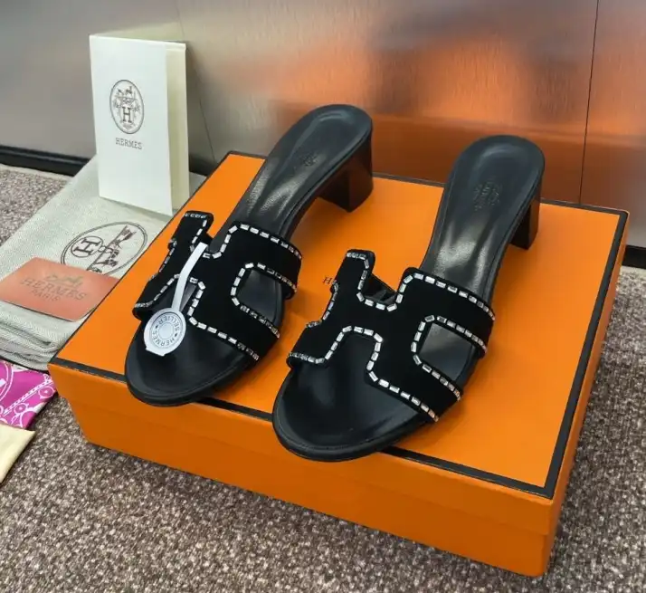 hype Hermes Slippers