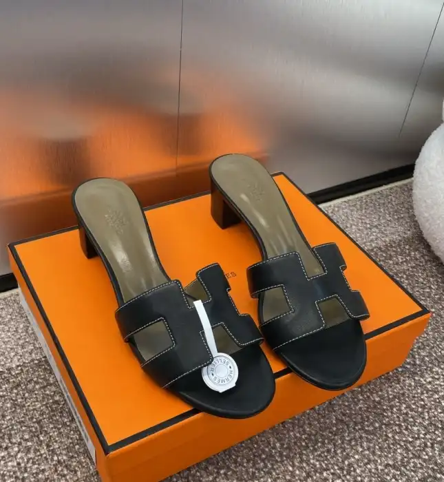 hype Hermes Slippers