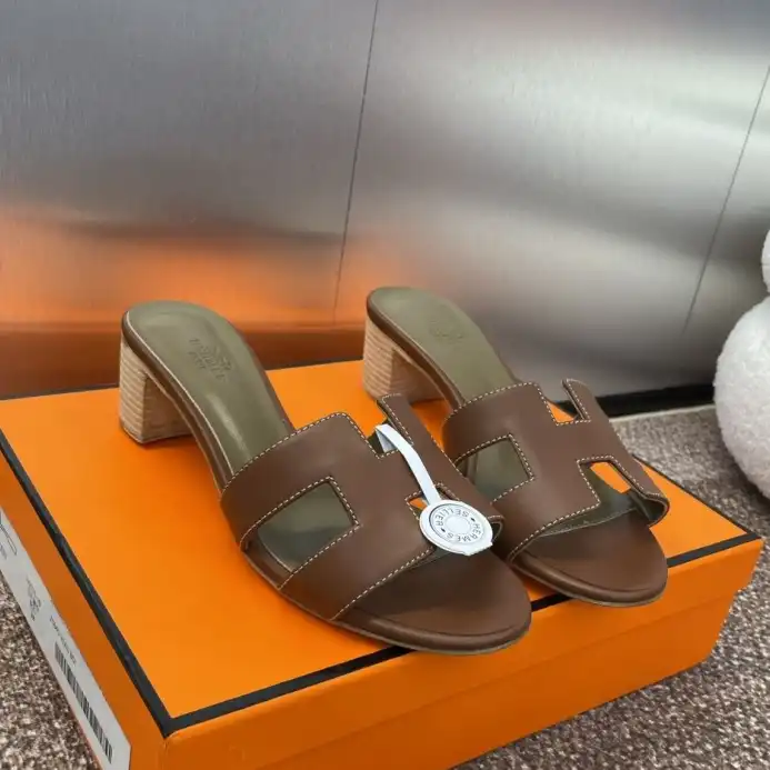 hype Hermes Slippers