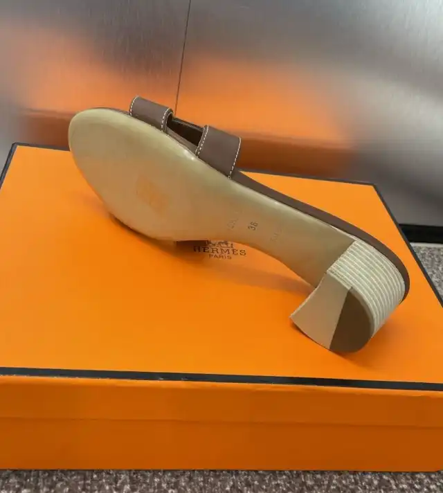 hype Hermes Slippers