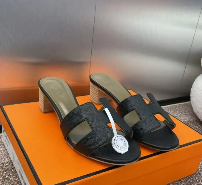 hype Hermes Slippers