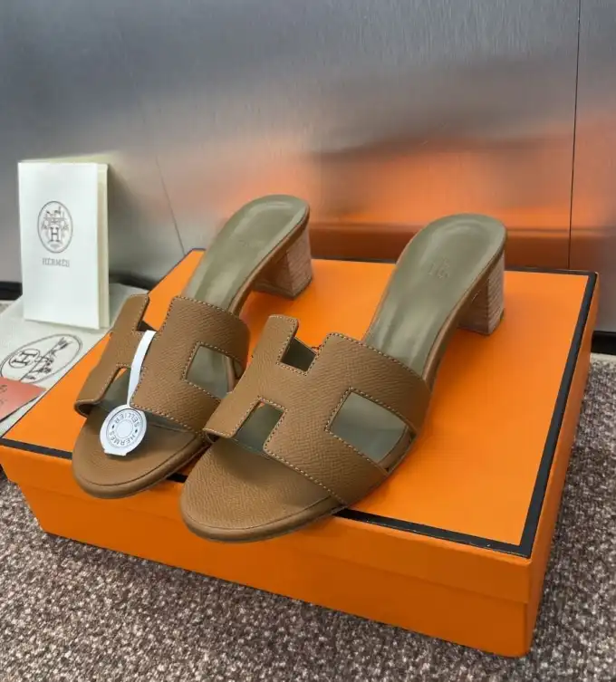 hype Hermes Slippers