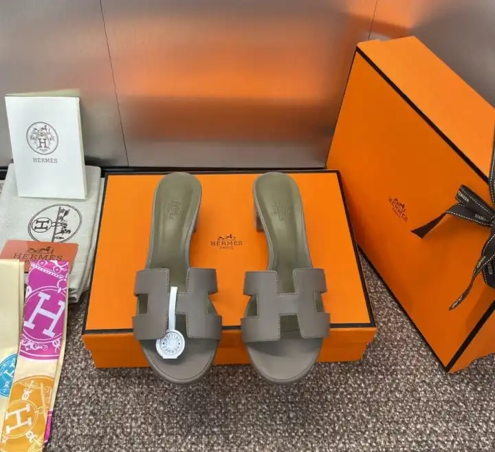 hype Hermes Slippers