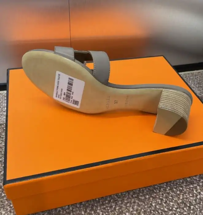 hype Hermes Slippers