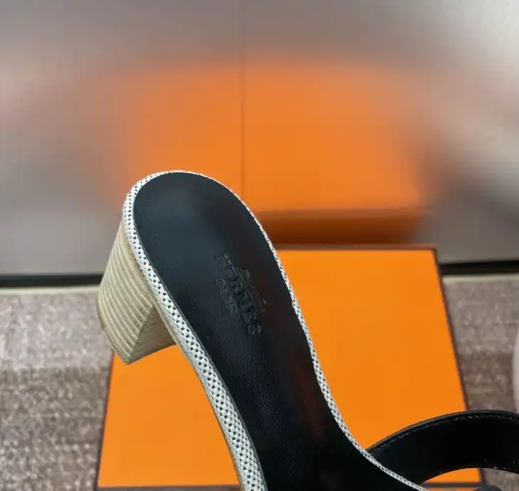 hype Hermes Slippers