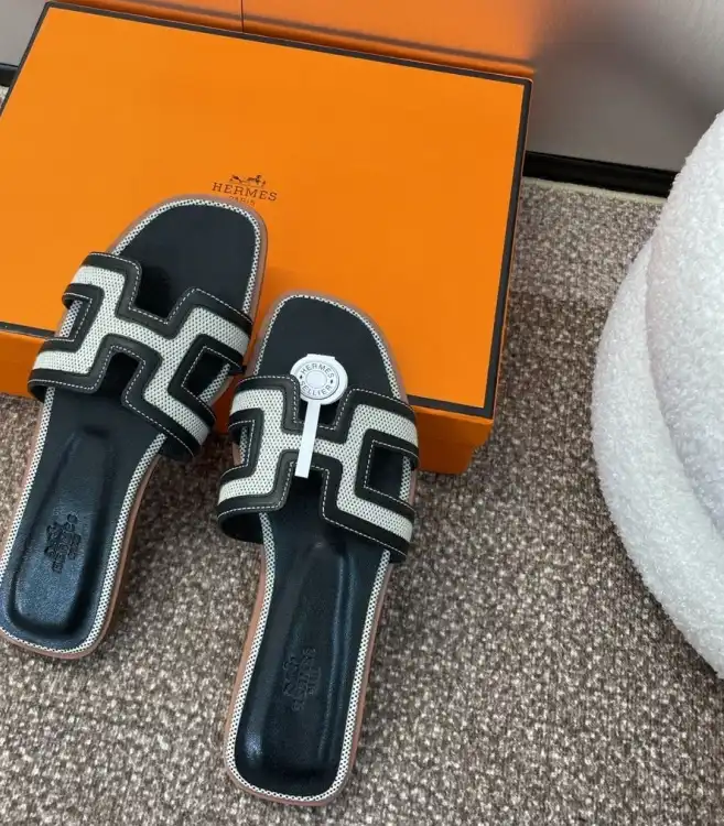 hype Hermes Slippers