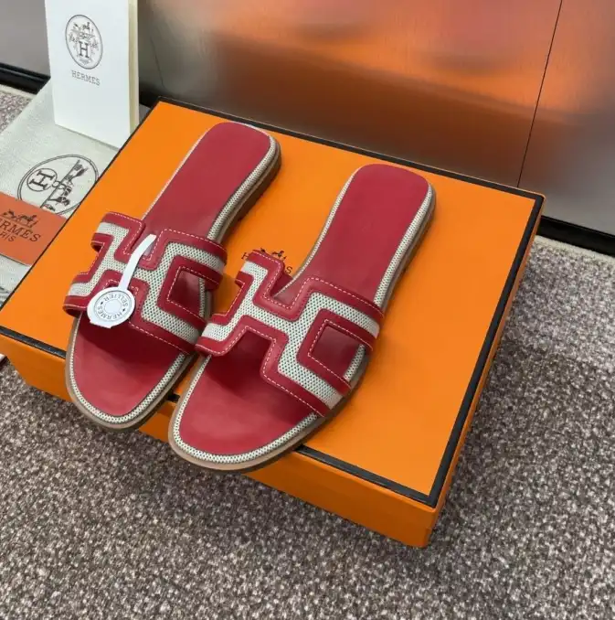 hype Hermes Slippers