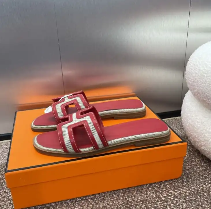 hype Hermes Slippers