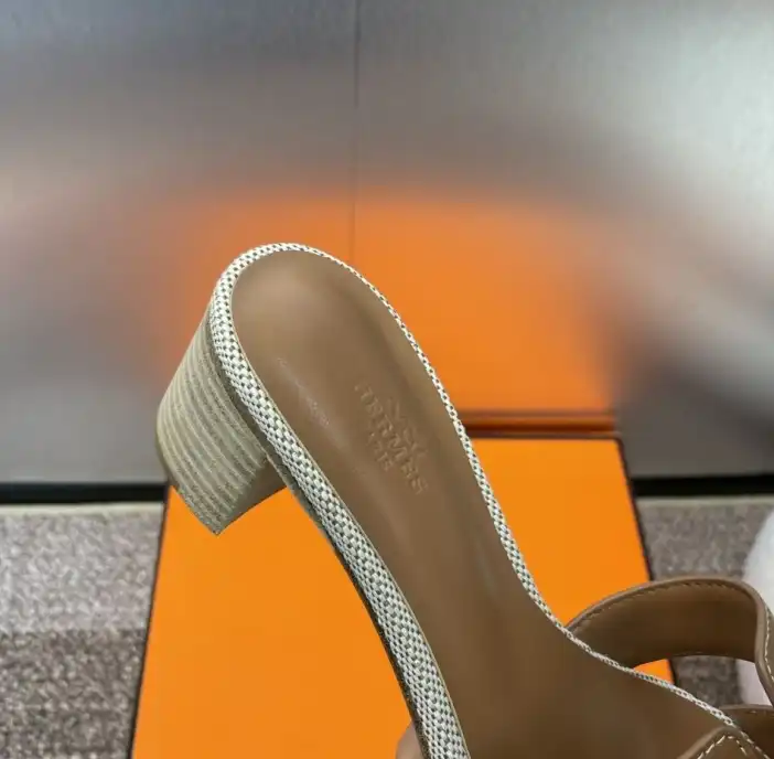 hype Hermes Slippers