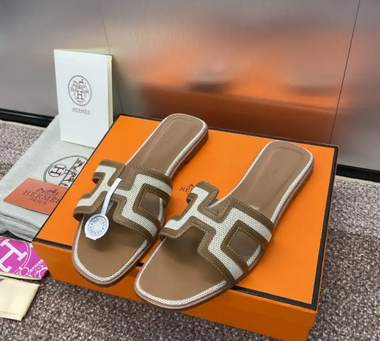 hype Hermes Slippers