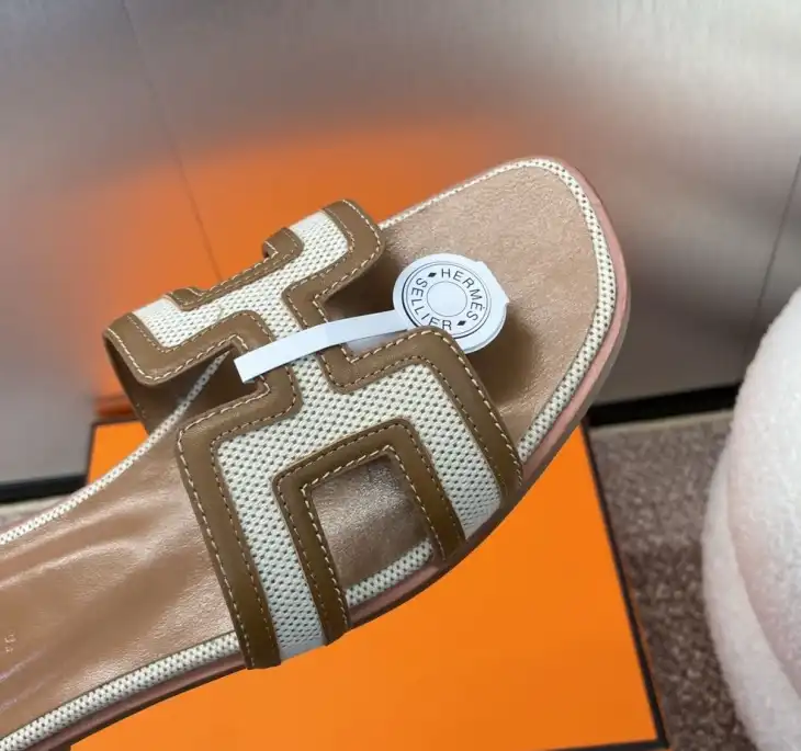 hype Hermes Slippers