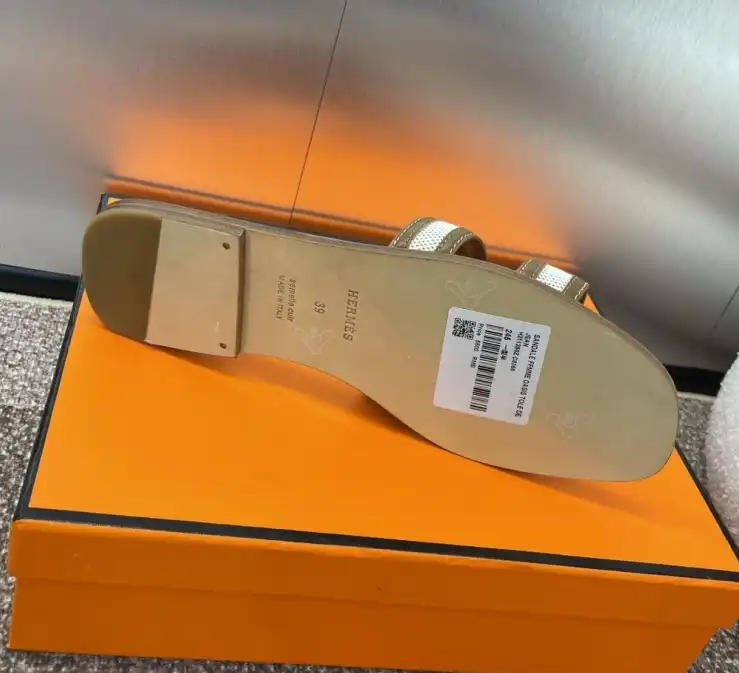 hype Hermes Slippers