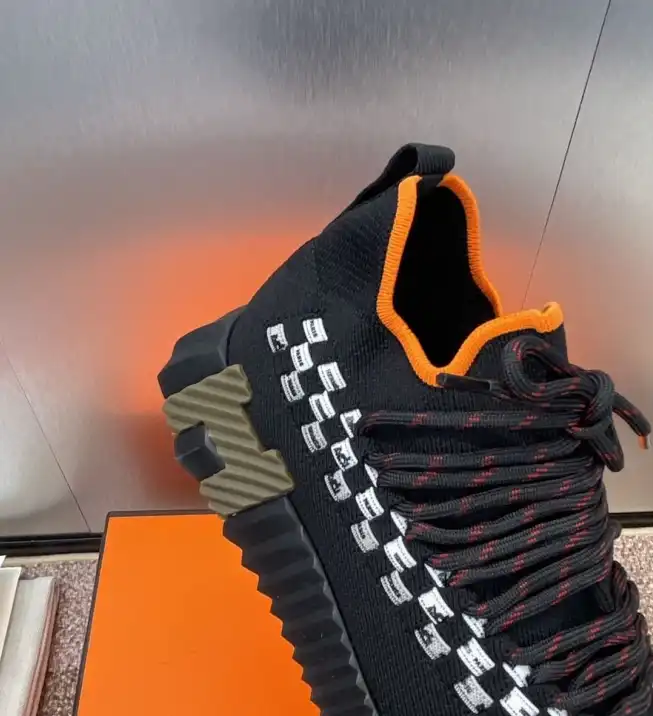 hype Hermes Casual Shoes