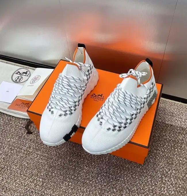 hype Hermes Casual Shoes