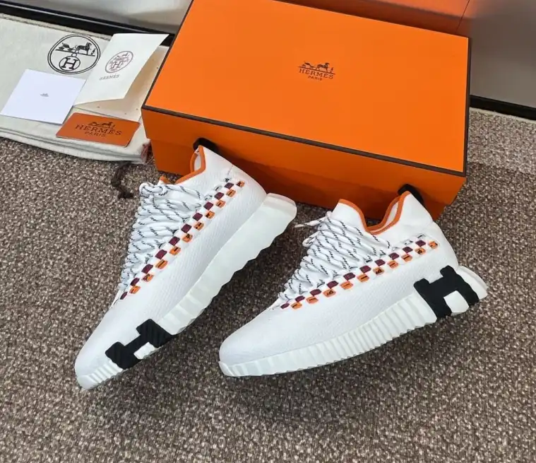 hype Hermes Casual Shoes