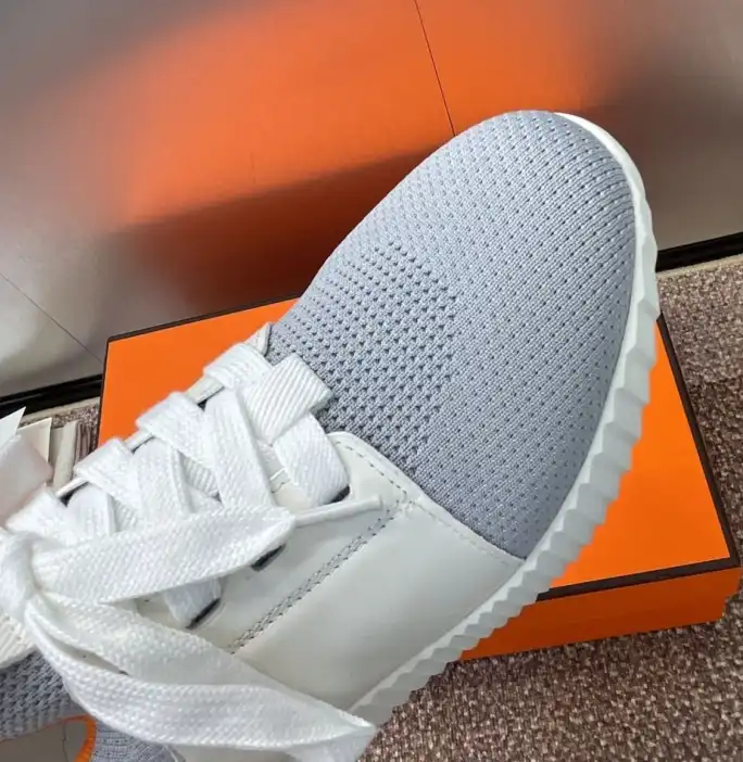 hype Hermes Casual Shoes