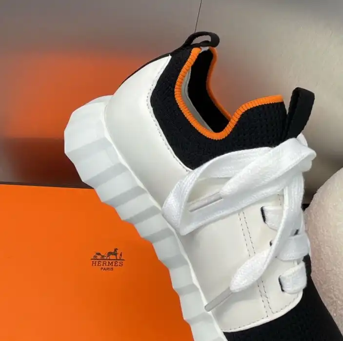 hype Hermes Casual Shoes