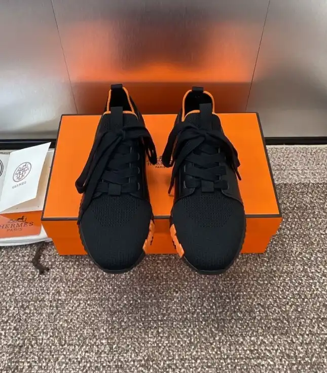 hype Hermes Casual Shoes