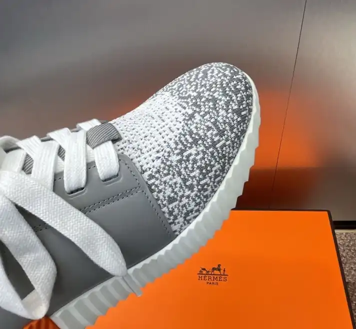 hype Hermes Casual Shoes