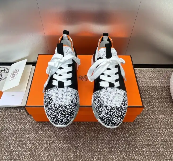 hype Hermes Casual Shoes