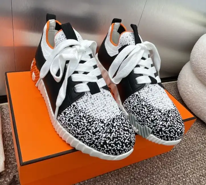 hype Hermes Casual Shoes