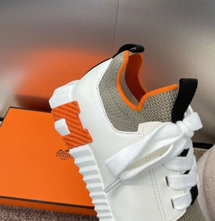 hype Hermes Casual Shoes