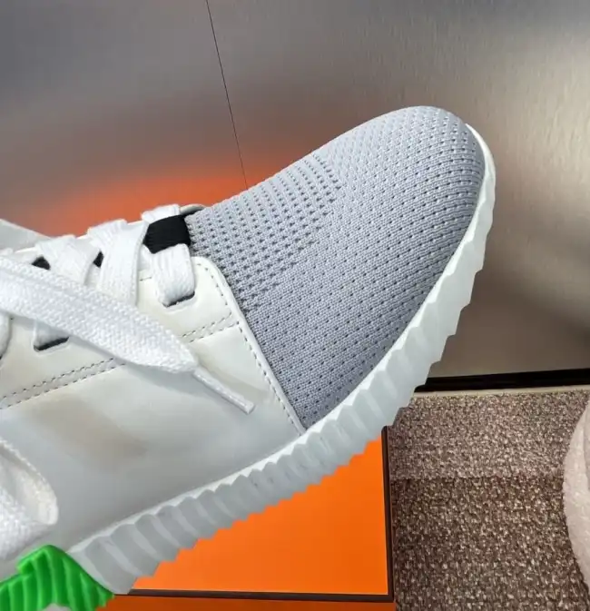 hype Hermes Casual Shoes