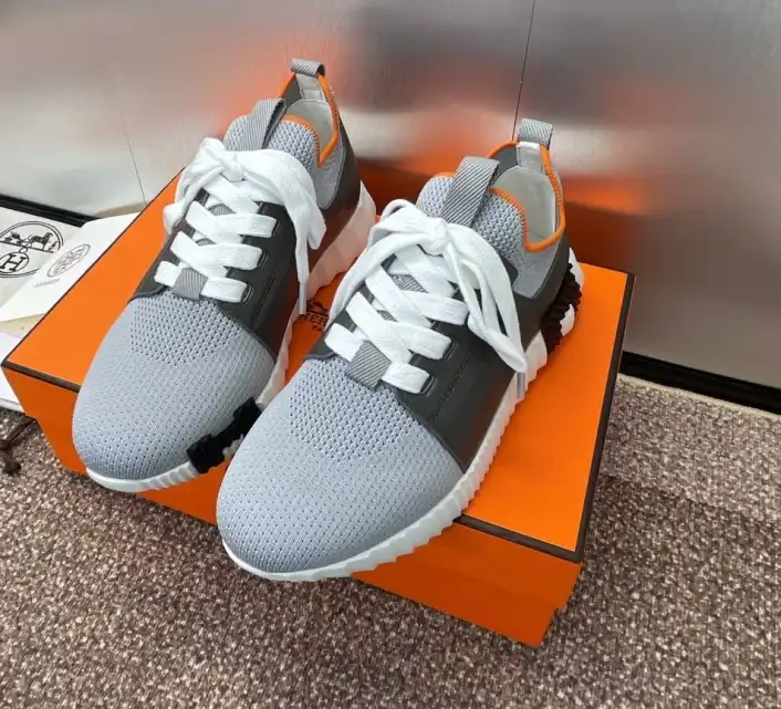 hype Hermes Casual Shoes